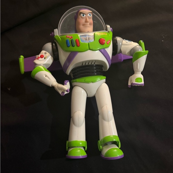 Vintage Buzz Lightyear Action talking Figure - Green and...
